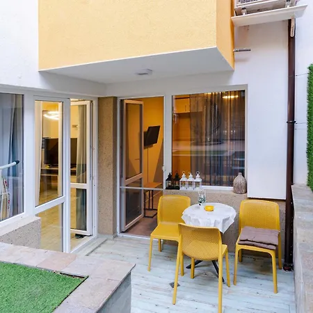 Apartment Mirela Guest